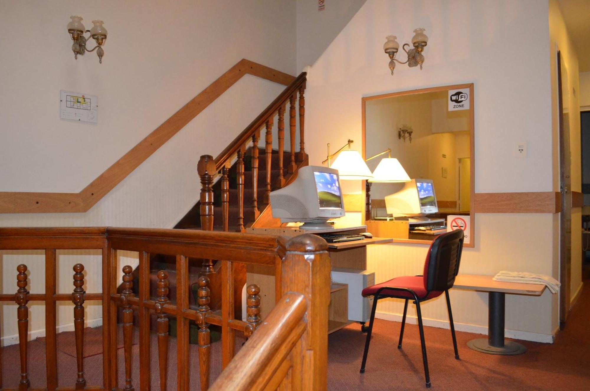 Hotel Gran Sarmiento Буенос Айрес Екстериор снимка