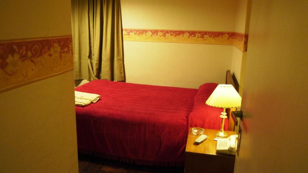 Hotel Gran Sarmiento Буенос Айрес Стая снимка